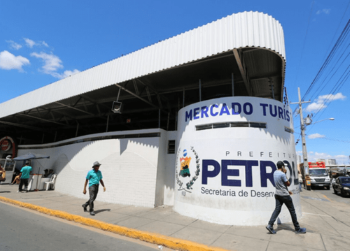 Mercado Turístico amplia funcionamento aos sábados durante São João